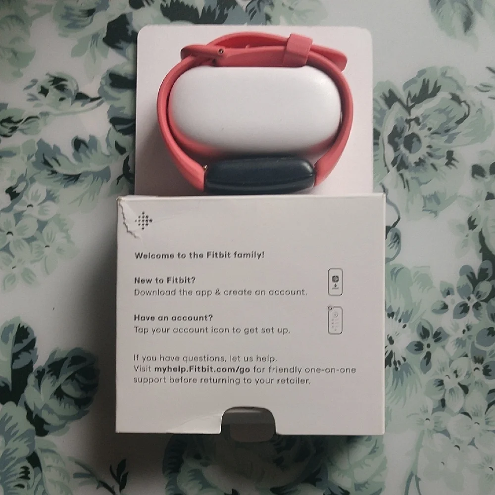 Fitbit Pink Arm & Wristbands Sleek Design